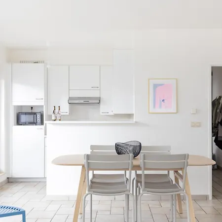 Leo & De Walvis Lägenhet *